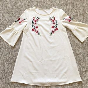 Flower embroidered creme flowey slip dress
